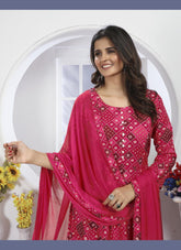 Trendiest looking pink colour gown